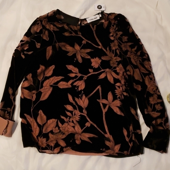 Line & Dot Claudette Top Black Velvet Burnout NWT - Picture 6 of 15